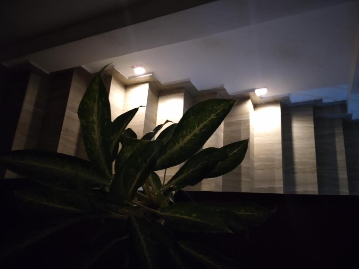 Riverview Guest Канді Екстер'єр фото